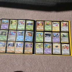 Pokemon Binder Bundle Joblot - HUGE 412x Vintage Non Holos D&P Platinum Rub Sap - Image 1
