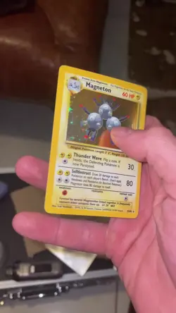 Magneton 9/102 Pokemon Card Holo WOTC Base Set - Image 2