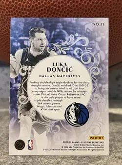 2021-22 PANINI - ILLUSIONS BASKETBALL Luka Doncic #11 King of cards - Image 2