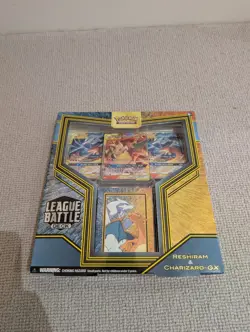 Pokemon TCG: League Battle Deck - Reshiram & Charizard GX - New and sealed - Image 3
