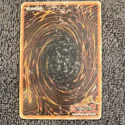Yu-Gi-Oh! - Damaged /HP - Blue-Eyes White Dragon SKE-001 - 1st Edition - Image 2