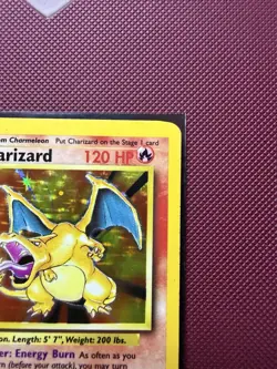 Pokemon TCG Charizard Base Set 4/102 Holo Rare 1999 Wizards 120 HP - Image 4