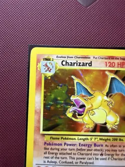 Pokemon TCG Charizard Base Set 4/102 Holo Rare 1999 Wizards 120 HP - Image 5
