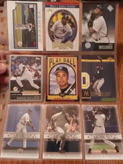 Lot of 9 Bernie Williams New York Yankees baseball cards - Image 1