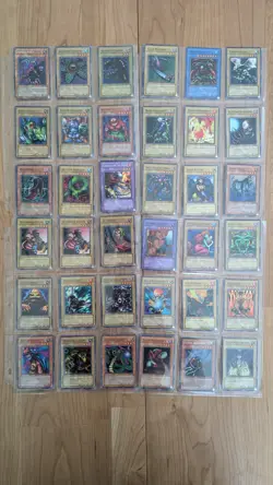 Yu-Gi-Oh Binder Lot 276+ Cards w/ Binder LOB MRD MRL PSV Bulk Collection - Image 5