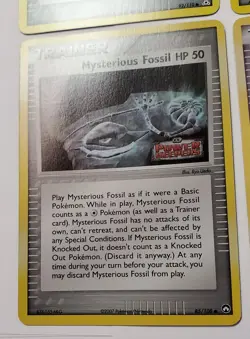 Mysterious Fossil HP 50 Holon Phantoms 92/110 And Power Keepers 85/108 Pokemon - Image 4