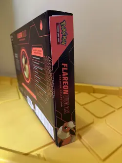 2022 Pokemon TCG Flareon VMAX Premium Collection Box Factory Sealed - Image 4