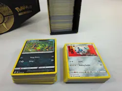 600+ POKEMON trading card job lot bundle set in Sword and Sheild box - Image 3
