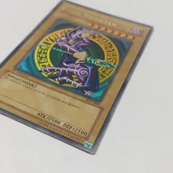 Yugioh Dark Magician 1st Edition Ultra Rare SDY-006 Starter Deck Yugi - Image 3