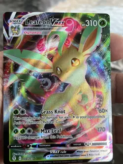 Pokemon TCG Leafeon VMAX Evolving Skies 008/203 Holo Ultra Rare full art NM Mint - Image 1