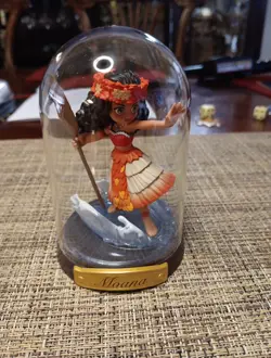 MOANA -POP MART DISNEY 5" Tall From Bottom Of Base To Top Og Globe Pre-Owned LN - Image 1