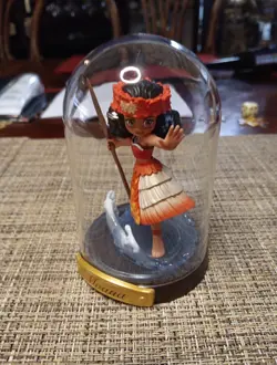 MOANA -POP MART DISNEY 5" Tall From Bottom Of Base To Top Og Globe Pre-Owned LN - Image 2