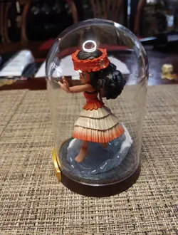 MOANA -POP MART DISNEY 5" Tall From Bottom Of Base To Top Og Globe Pre-Owned LN - Image 3
