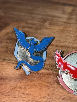 Lot of 3 Official Pokemon Pins - Image 5