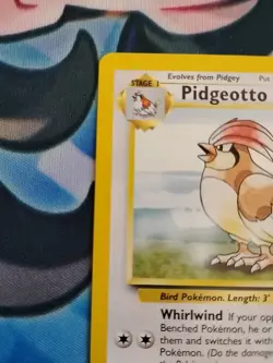 Pidgeotto 22/102 Unlimited Rare Card 1999 Base Set NM/M Condition Never Played - Image 2