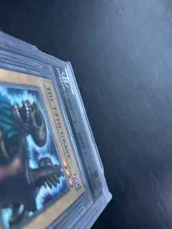 🔥 YUGIOH • THE 13TH GRAVE • LOB-014 • 1st EDITION • PSA 9 MINT Slab Edge Damage - Image 4