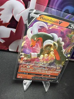 Houndoom V 021/189 Ultra Rare NM Darkness Ablaze Pokemon Card - Image 2