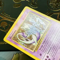 Pokemon Mewtwo 29/110 Legendary Collection 2002 Basic 60 HP Rare - Image 3