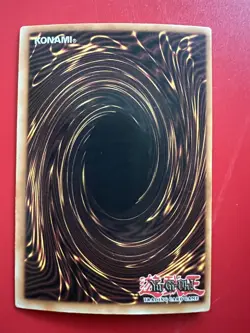 LP Yugioh Red-Eyes Black Dragon SDJ-001 Unlimited Edition Holo Rare Yu-Gi-Oh! - Image 2