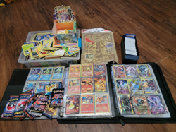 Pokemon TCG Lot Charizard Pikachu Promo Holo Foil Binders Team Rocket Evolutions - Image 1