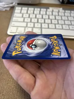 Pokemon TCG Charizard Base Set 4/102 Holo Rare - Image 4