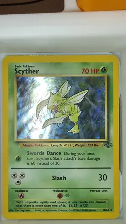 MP Pokemon WOTC 1999 Jungle Base Set Scyther Holo Rare Pokemon Card 10/64 - Image 2