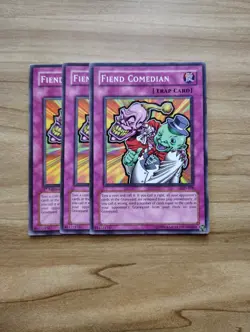 Yu-Gi-Oh! - Fiend Comedian 3X - Full Playset - Image 1