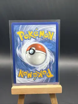 Zeraora 061/185 Reverse Holo Rare Vivid Voltage SWSH04 Pokemon Card NM - Image 2