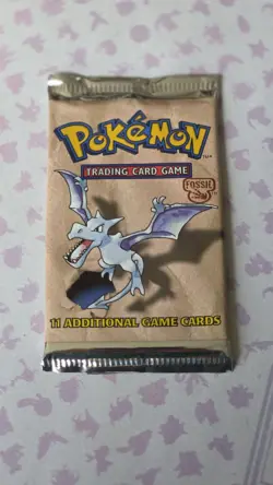 1999 Pokemon Fossil Foil Booster Pack Factory Sealed Aerodactycl Art - Image 1