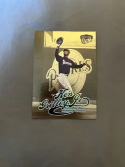 1999 Fleer Ultra - Ken Griffey Jr #72G Gold Medallion - Image 1