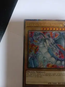 Blue-Eyes White Dragon (New Art) (Quarter Century Secret Rare) RA04-EN002... - Image 4