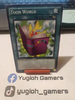 Yu-Gi-Oh Toon World MIL1 1st Edition Common Light Played - Image 1