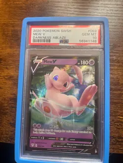 2020 POKEMON SWORD & SHIELD DARKNESS ABLAZE #069 MEW V PSA 10 - Image 1