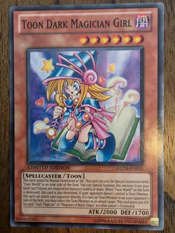 YuGiOh Toon Dark Magician Girl GLD4-EN015 Limited Edition Common LP - Image 1