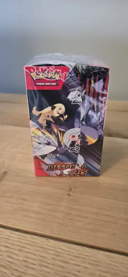 Pokemon TCG Destined Rivals Half Booster Box 18 Packs Factory New & Sealed - Image 4