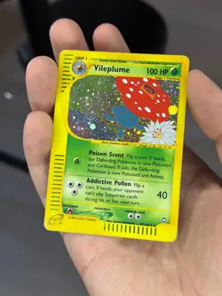 Vileplume - H31/H32 - Pokemon Aquapolis Holo Rare Card - Image 1