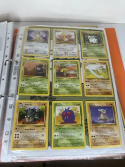 Vintage Pokemon TCG Binder Collection Lot Of 170+ card 1999 -2000 1st editions - Image 5