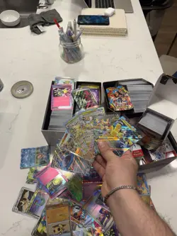 Pokemon TCG Scarlet & Violet BULK (Over 1500 Cards) - Image 2