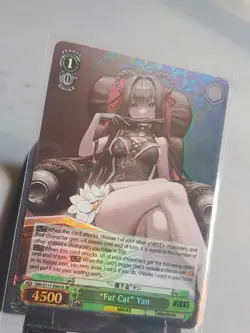"Fat Cat" Yan Super Rare Weiss Card NIK/S117-E045S SR NIKKE - Image 1
