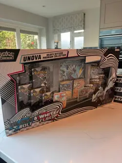 Black Bolt & White Flare Unova Heavy Hitters Premium Collection X2 Sealed 🚚🚚 - Image 4