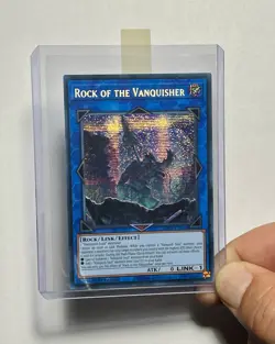 Rock Of The Vanquished MP24-EN141 (NM) Prismatic Secret Rare 1st Edition TCG - Image 3