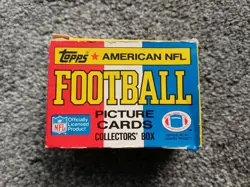 Topps 1987 American NFL Football Complete Card Set Of 88 Cards & Collectors Box - Image 1