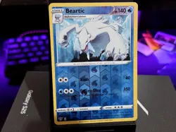 BEARTIC RARE REVERSE HOLO 049/189 DARKNESS ABLAZE POKEMON NM - Image 1