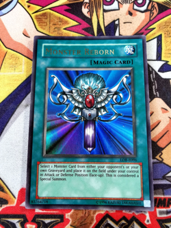 Monster Reborn lob-e096 Unltd Ed (LP) Ultra Rare Yu-Gi-Oh! - Image 1