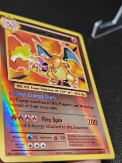 Charizard - 11/108 - Reverse Holo - Evolutions Pokemon Card - Image 3