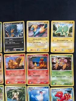 Pokemon Diamond & Pearl Base Set Lot 27 Cards 2007 Croconaw Reverse Holo LP - Image 4