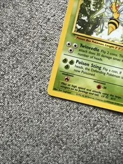 Pokemon TCG Beedrill Base Set, Card 17/102, Regular - Image 2
