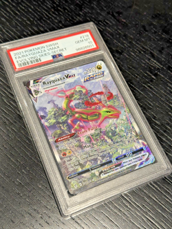 PSA 10 - Rayquaza VMAX 218/203 Secret Evolving Skies POKEMON - Image 3