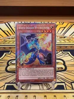 Yugioh Weißer Drache Lindwurmstrahl RA04-EN203 Platinum Secret Rare - Image 1