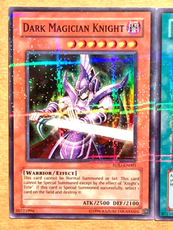 yugioh Dark Magician Knight & knights title ROD-EN001 & ROD-EN002 Super nearmint - Image 4